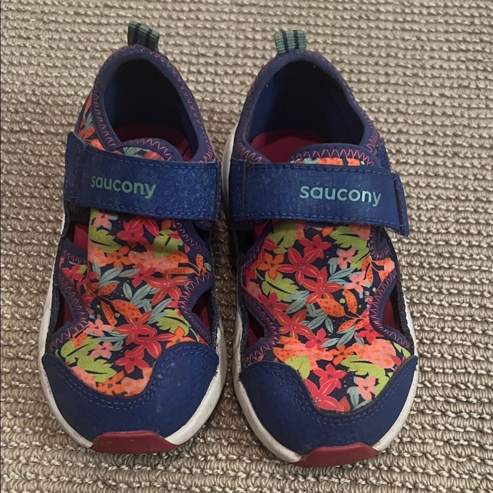 Saucony Kids Floral Multicolor Sandals - Picture 3 of 7